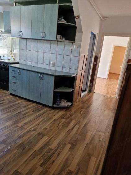 Apartament cu 2 camere nedecomandat în Central