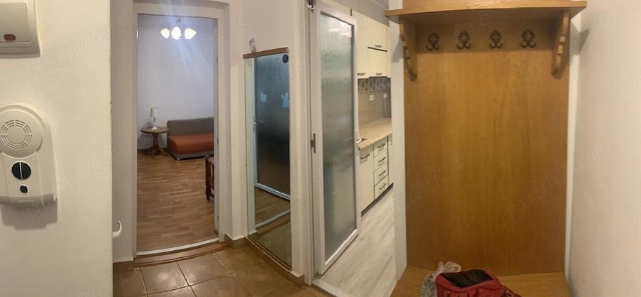 Apartament cu 2 camere semidecomandat în Calea București