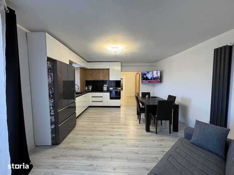 Apartament cu 3 camere decomandat în Nicolae Titulescu