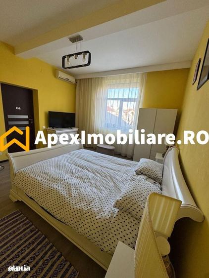 Apartament cu 3 camere decomandat în Grivița