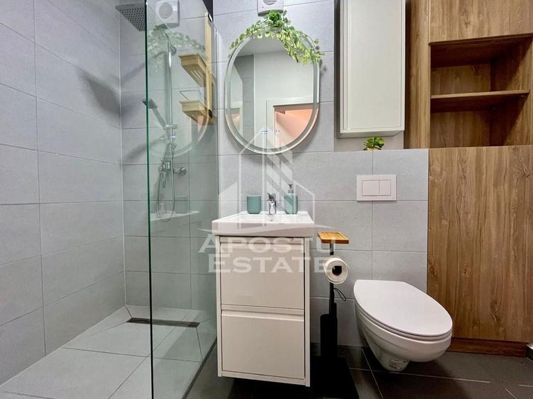 Apartament cu 2 camere semidecomandat, mobilat în Torontalului