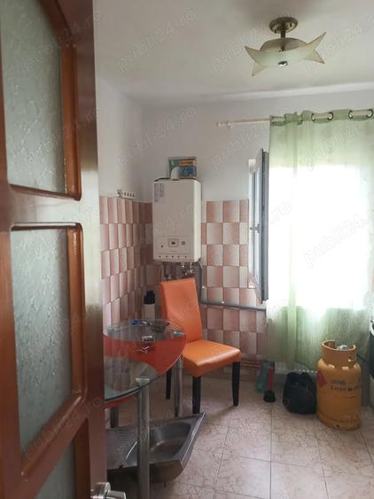Apartament cu 2 camere decomandat în Traian
