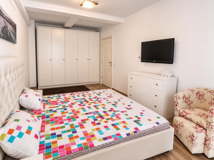 Apartament cu 3 camere în Universitate