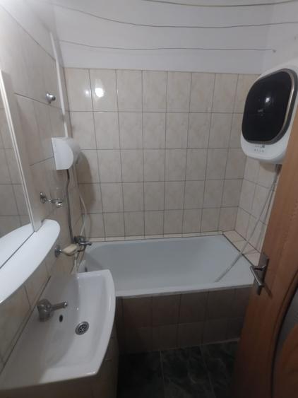 Garsonieră decomandată în Păcurari