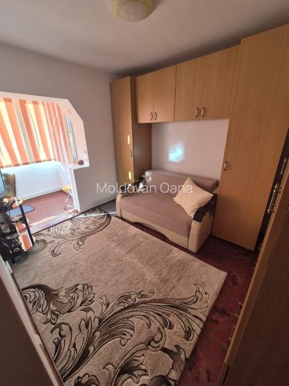 Apartament cu 2 camere decomandat în Răcădău