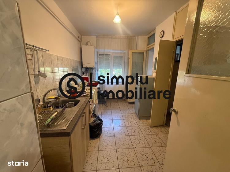 Apartament cu 2 camere decomandat în 1 Mai