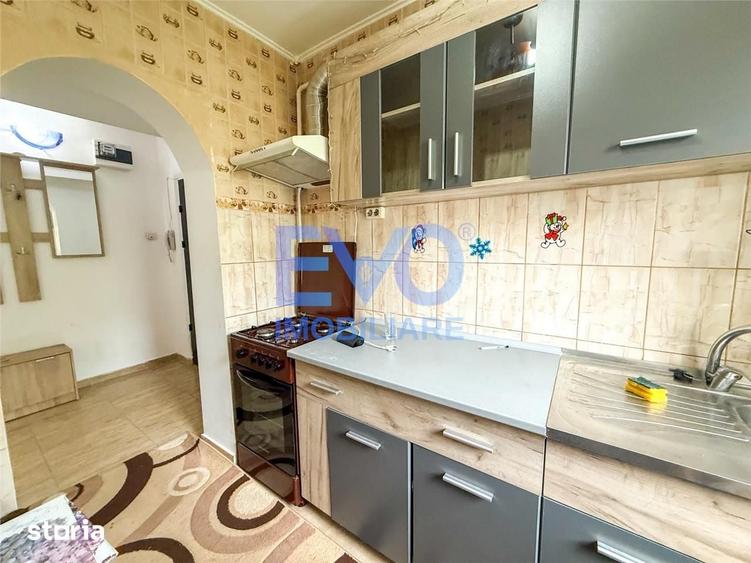 Apartament cu 2 camere semidecomandat în Dacia