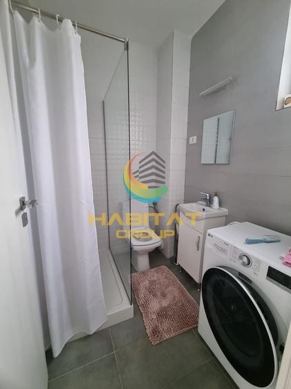 Casă individuală cu 5 camere cu Canalizare în Est