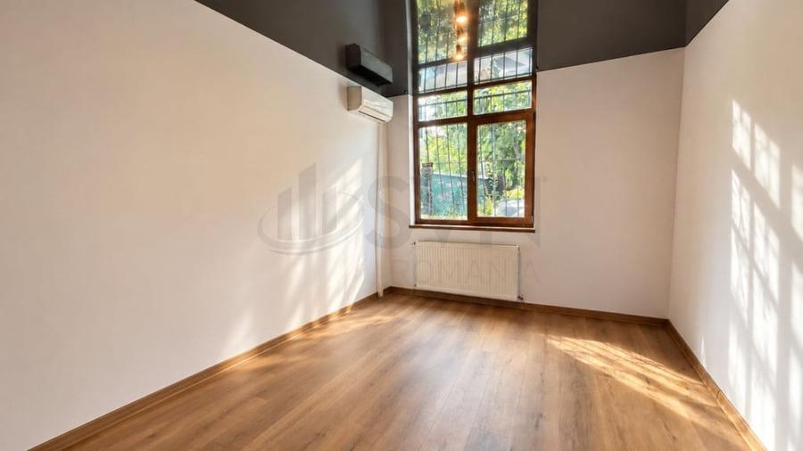 Apartament cu 2 camere decomandat în Primăverii