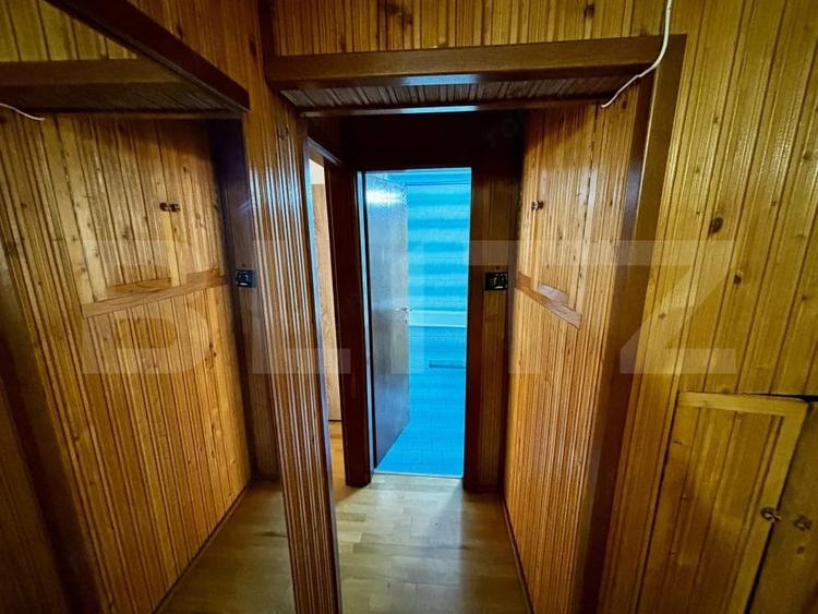 Apartament cu 2 camere decomandat în Soarelui