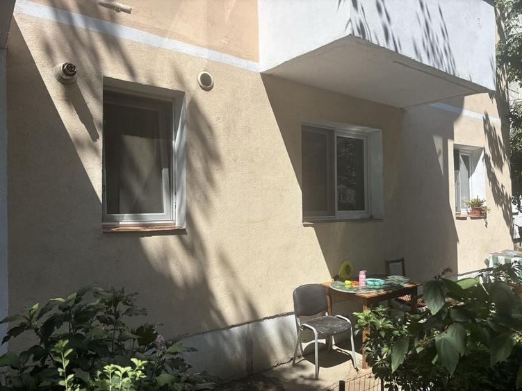 Apartament de vanzare 2 camere 48000 euro neg - 1