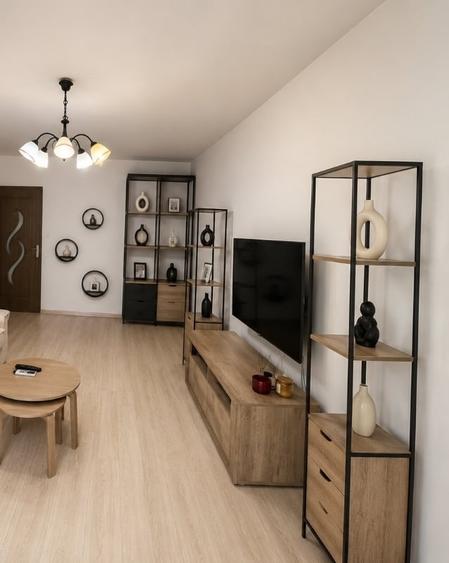 Apartament cu 3 camere în Basarabia