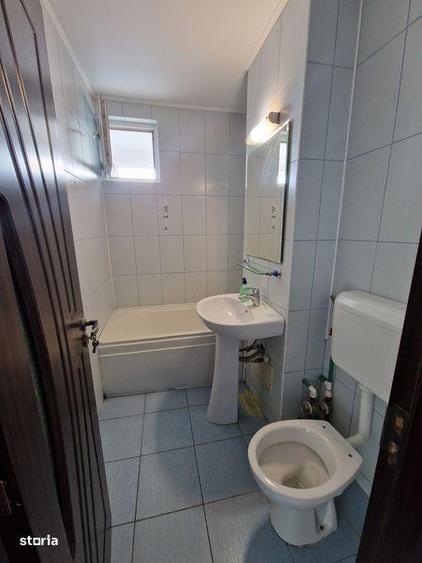 Apartament cu 2 camere semidecomandat în Rahova