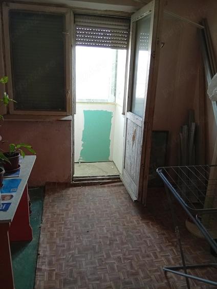 Apartament cu 2 camere decomandat în Micro 15