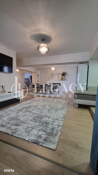 Apartament cu 4 camere decomandat în Ultracentral