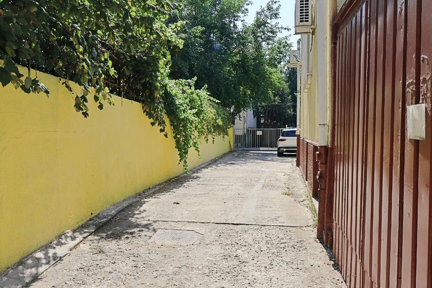 Teren intravilan de 2538 mp, în Universitate