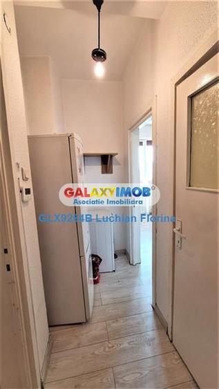 Apartament cu 2 camere decomandat, mobilat în Universitate
