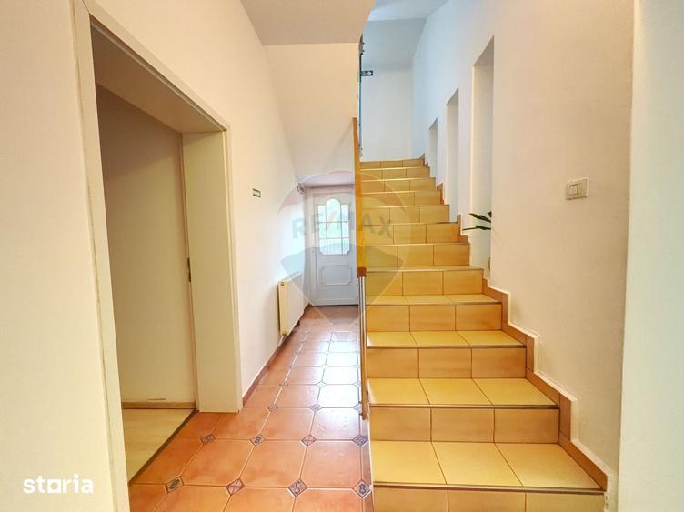 Spațiu comercial, de 303 mp, în Girocului