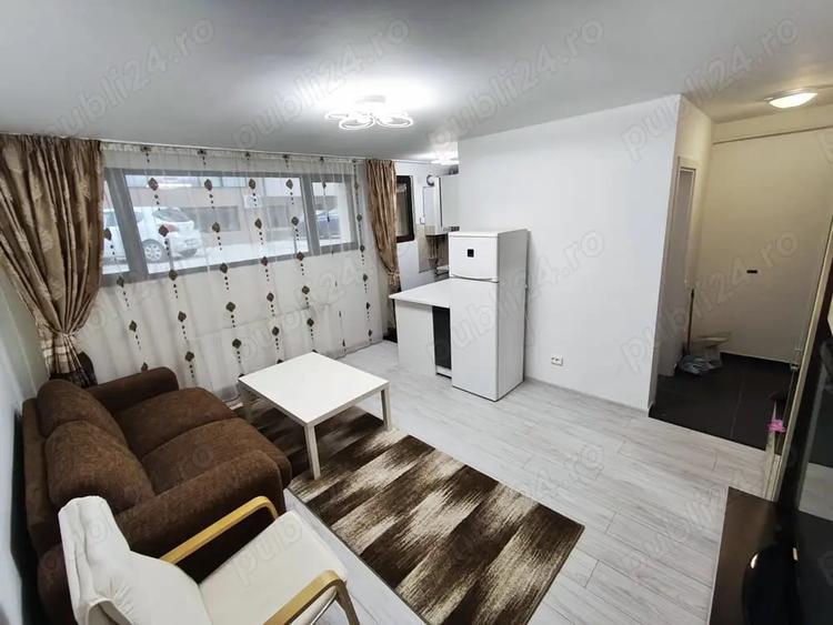 Apartament cu 2 camere semidecomandat în Roșu