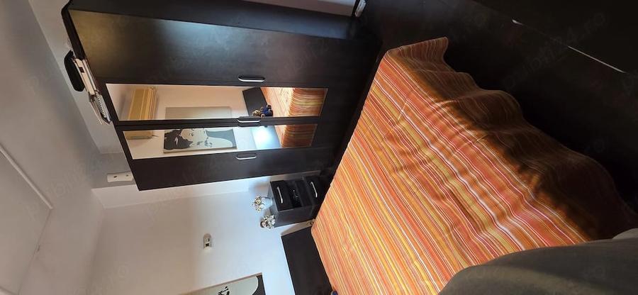 Apartament cu 2 camere decomandat în Giulești