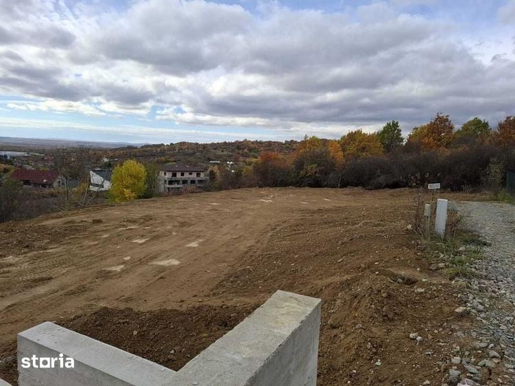 Teren de 10950 mp, în Progresul