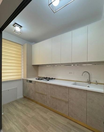 Apartament cu 2 camere semidecomandat, mobilat în Palazu Mare