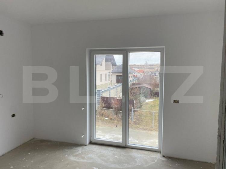 Casă cu 3 camere cu Teren 400 Mp în Burdujeni
