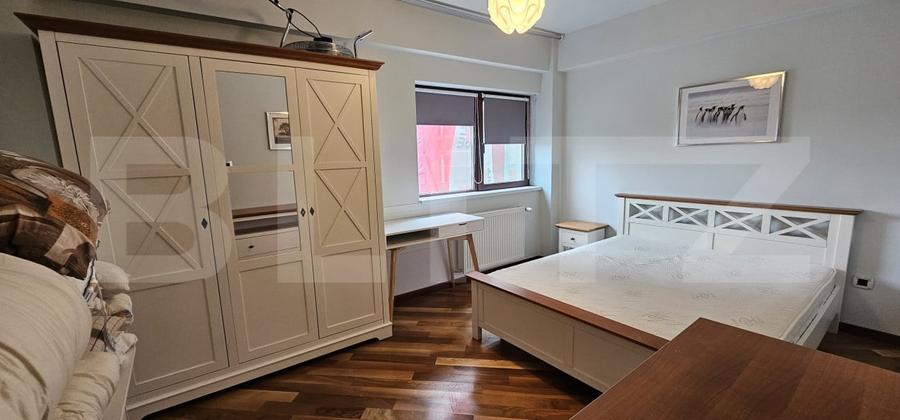 Apartament cu 3 camere decomandat, mobilat în Nord