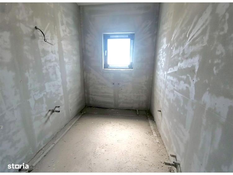Casă cu 4 camere cu Teren 474 Mp în Șcheia
