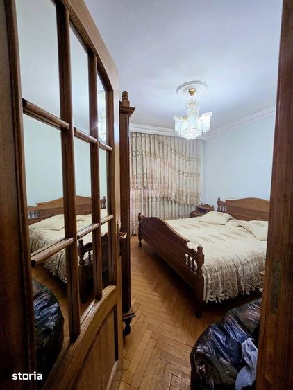 Apartament cu 4 camere, mobilat în Colentina