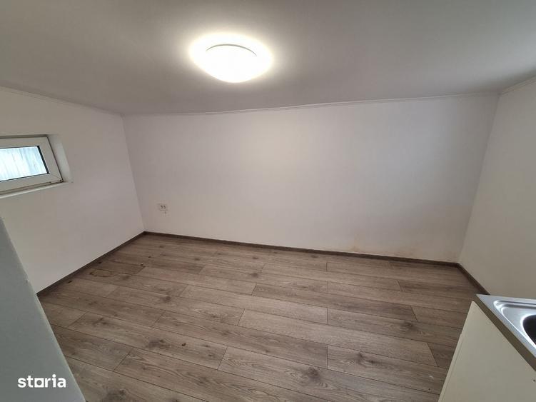 Casă cu 2 camere în Șerbănești