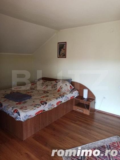 Casă cu 8 camere cu Teren 2800 Mp în Corunca