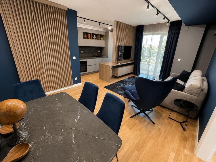 Apartament cu 2 camere în P-ta Presei Libere