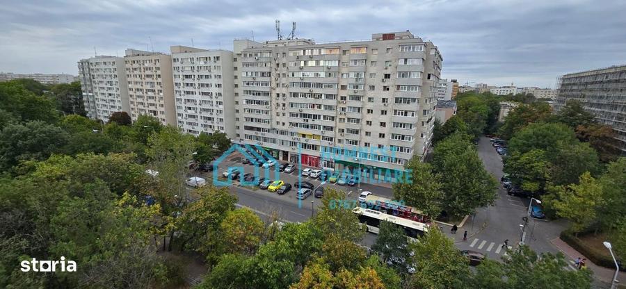 Apartament cu 3 camere semidecomandat în Titan