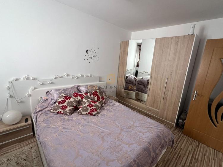Duplex cu 3 camere cu Canalizare în Central