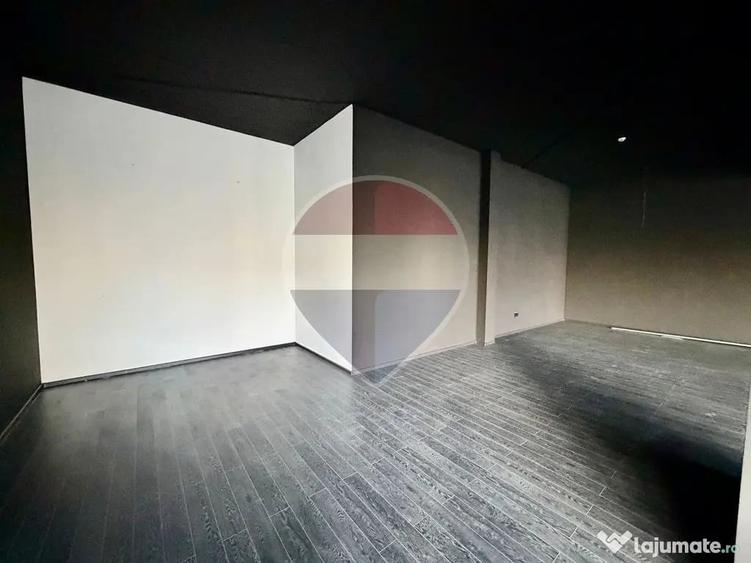 Spațiu comercial, de 270 mp, în Nord