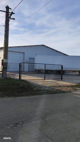 Spațiu comercial, de 1,500 mp, în Buicești