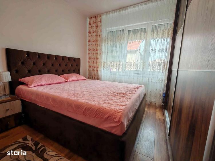 Apartament cu 3 camere decomandat în Decebal