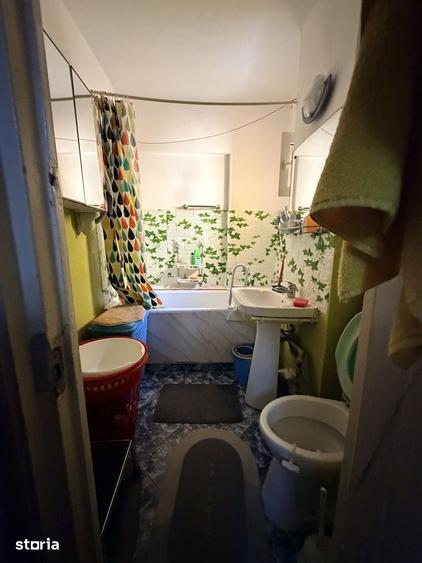 Apartament cu 3 camere decomandat în Pantelimon — fotografia 3