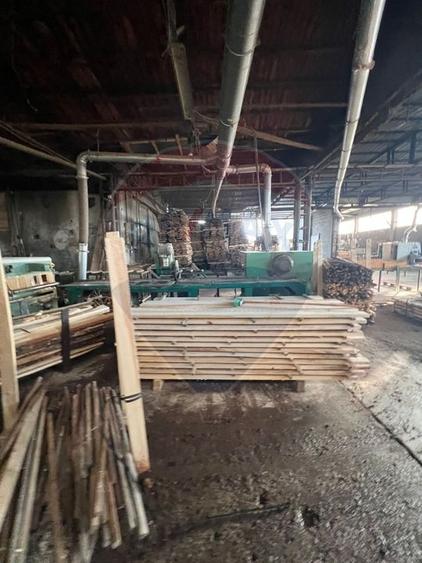 Spațiu industrial, de 7,756 mp, în Cerăt