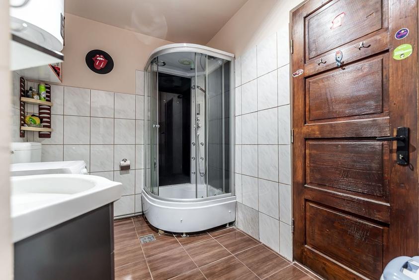 Apartament cu 2 camere, mobilat în Ultracentral