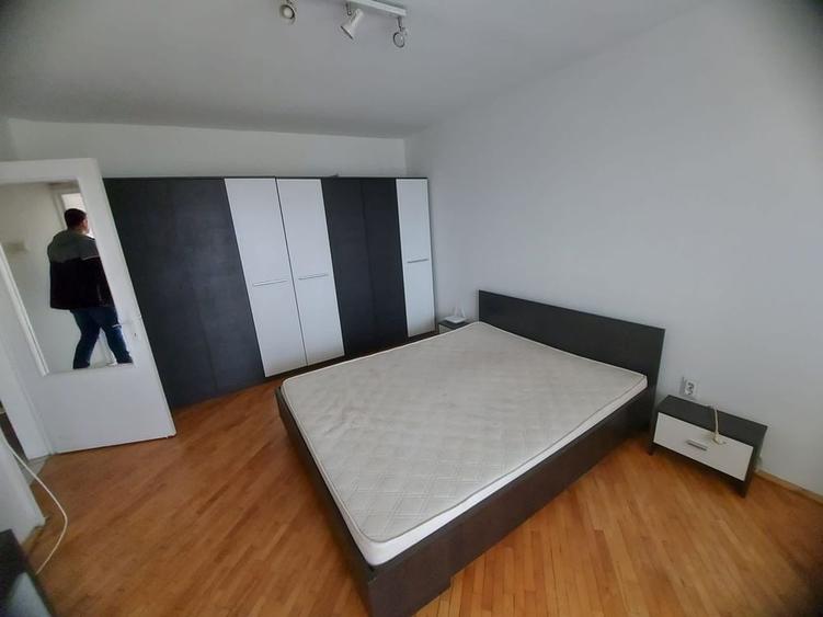 Garsonieră decomandată în Alexandru cel Bun