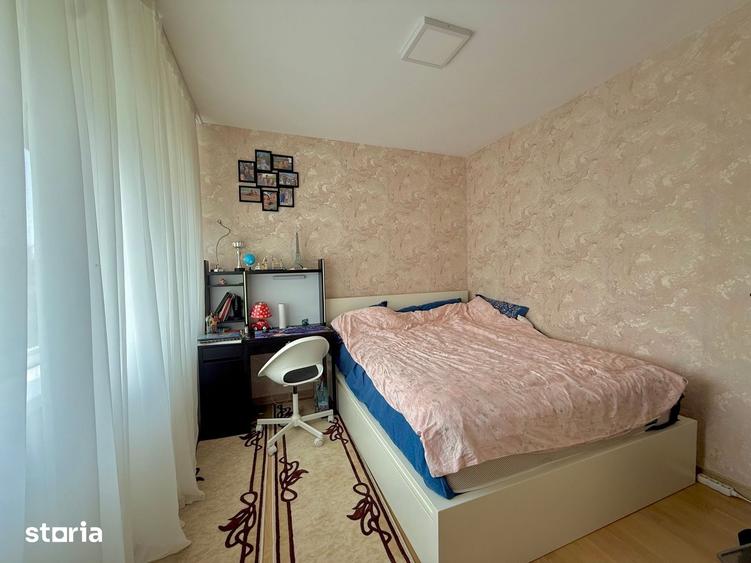 Casă cu 5 camere cu Teren 300 Mp în Central