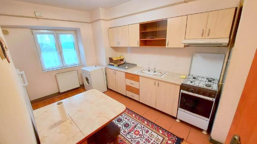 Apartament cu 2 camere decomandat în Tătărași