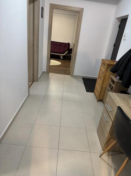 Apartament cu 2 camere decomandat în Km 4