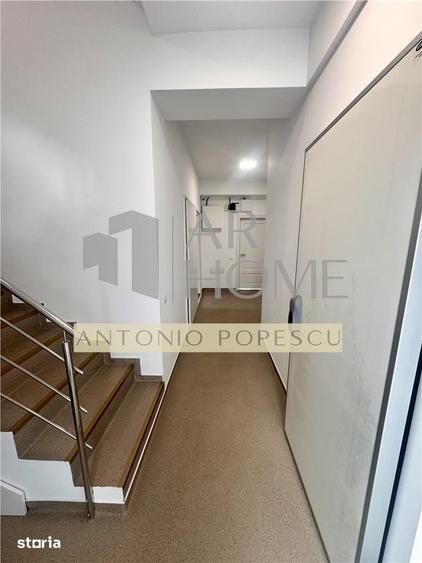 Spațiu comercial, de 272 mp, în Păulești