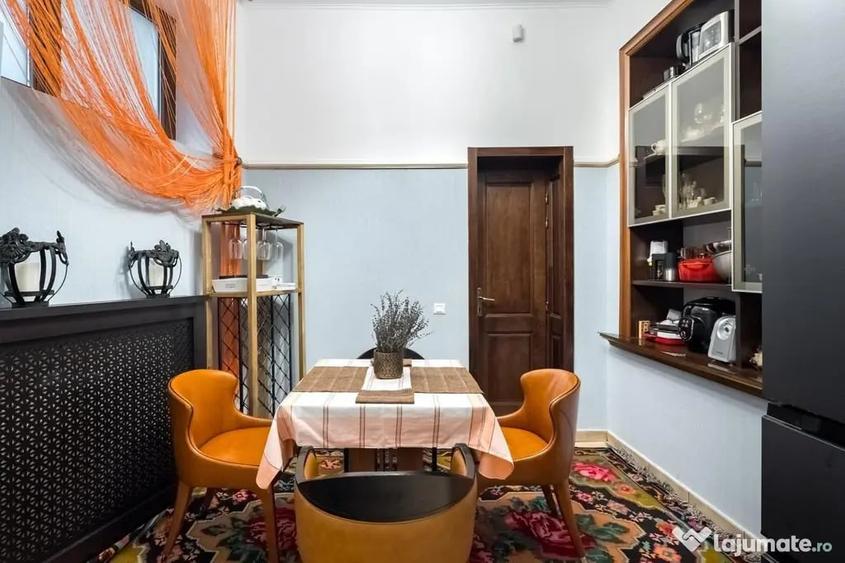Apartament cu 5 camere decomandat, mobilat în Armeneasca