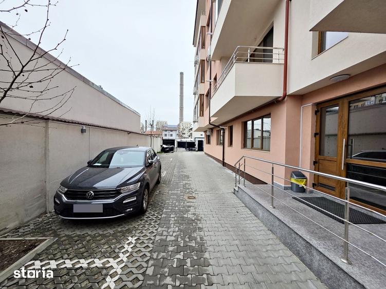 Apartament cu 2 camere decomandat în Metalurgiei