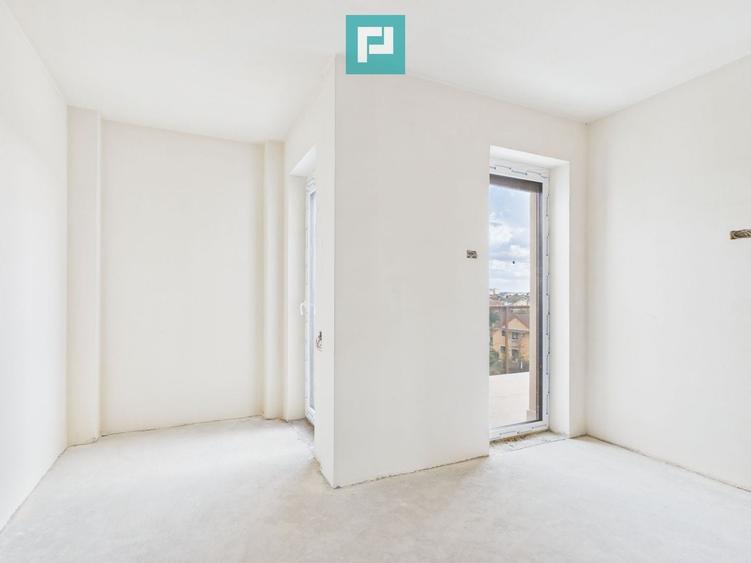 Apartament cu 3 camere în Iosia