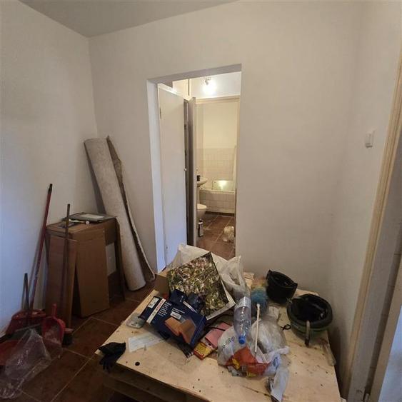 Apartament cu 2 camere decomandat în Galata